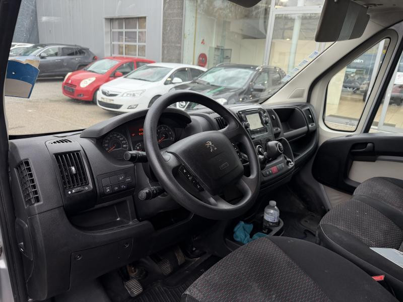 Occasion PEUGEOT Boxer 2.0 III Pack CD Airco 2019 GREY 8400 € à Wavre