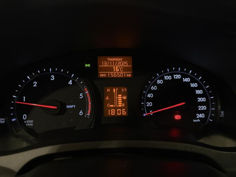 Used TOYOTA Avensis 2.0 DIESEL SkyView 2015 CHAMPAGNE € 4500 in Wavre