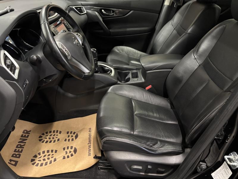Occasion NISSAN X-Trail Tekna 2016 BLACK 14990 € à Seraing