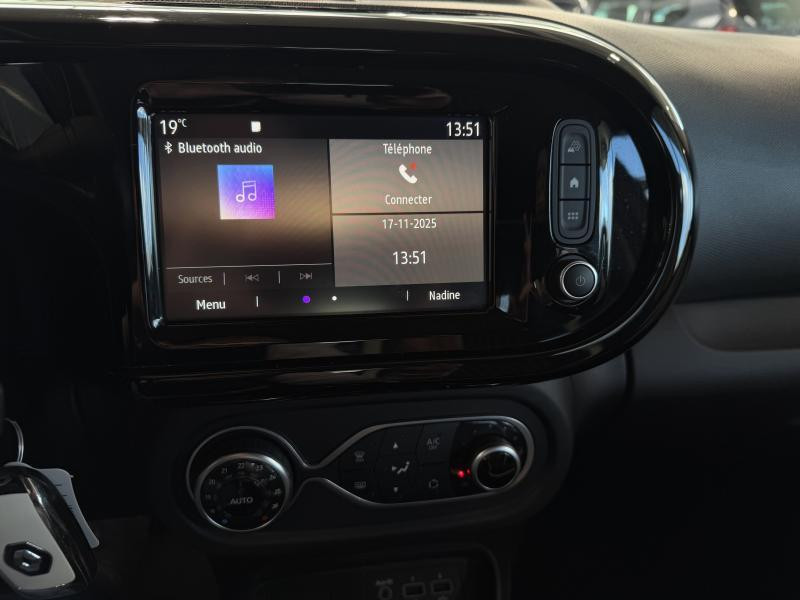 Used RENAULT Twingo 1.0 1.0 SCe Edition One + 3d 54kW 2020 ORANGE € 10690 in Wavre