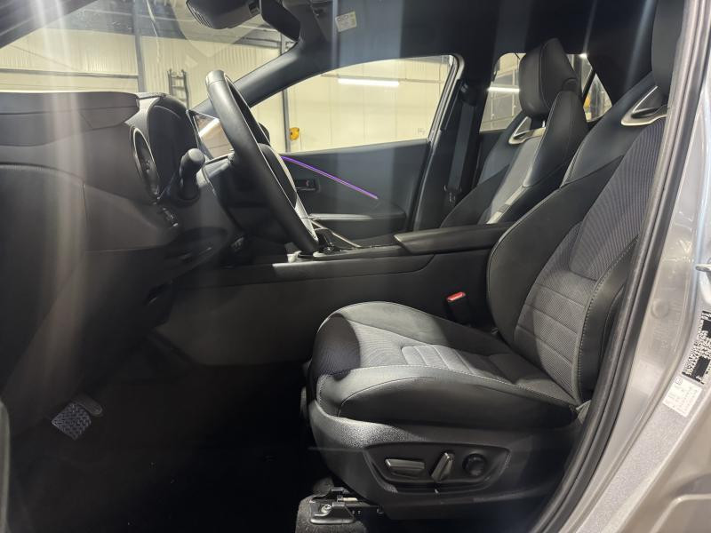 Occasion TOYOTA C-HR Premium + 1.8 HSD 2024 SILVER 33490 € à Wavre