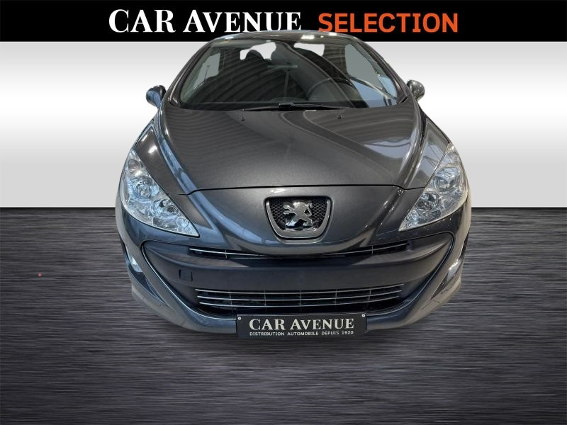 Occasion PEUGEOT 308 2.0 HDI CC 2009 GREY 3600 € à Wavre