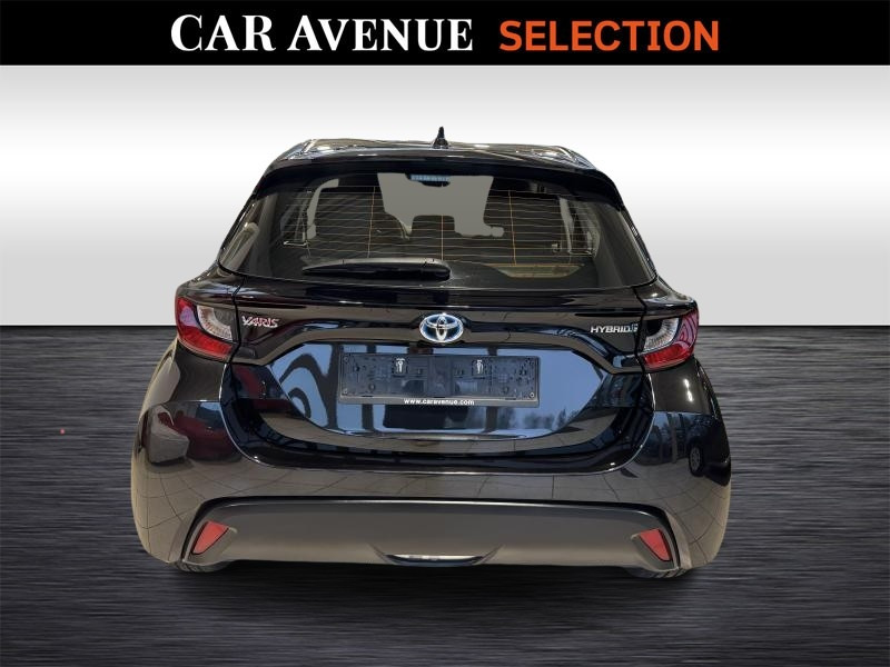 Occasion TOYOTA Yaris DYNAMIC 1.5 HSD 68kW 2023 BLACK 19990 € à Wavre