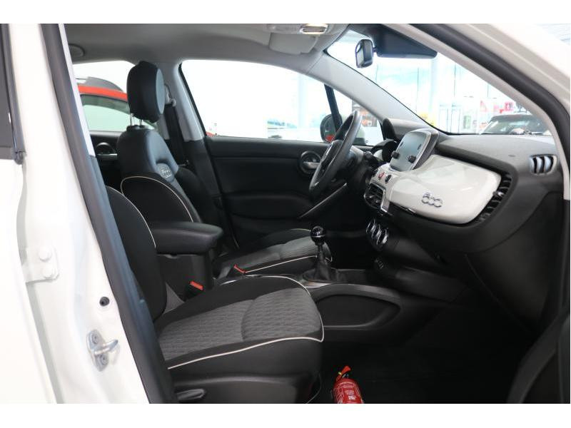 Used FIAT 500X 999 1.0 FIREFLY 88kW 2019 WHITE € 9900 in Wavre