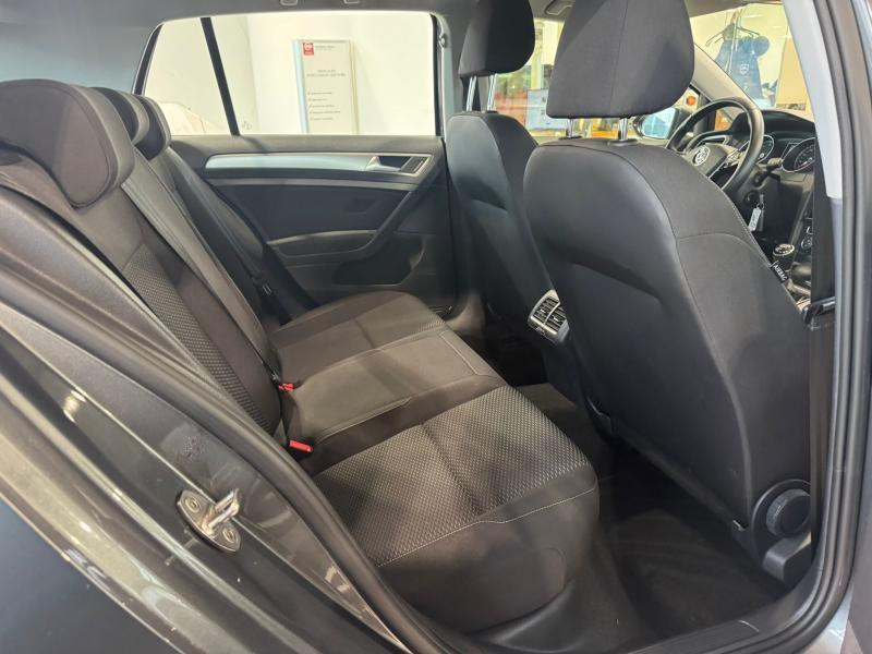 Occasion VOLKSWAGEN Golf 1.0 ESS VII Trendline 2018 GREY 12990 € à Wavre