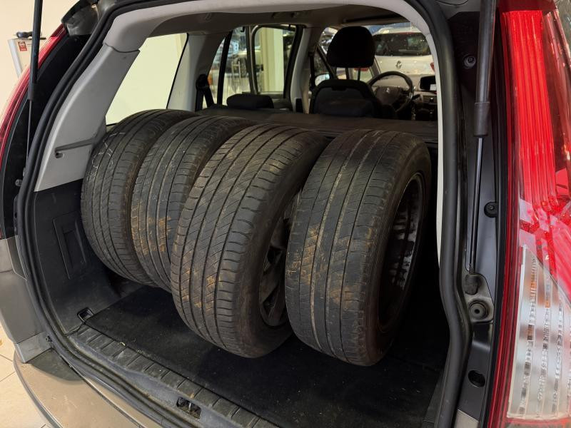 Occasion CITROEN C4 Picasso 1.6 HDI Picasso I 2013 UNDEFINED 2500 € à Wavre