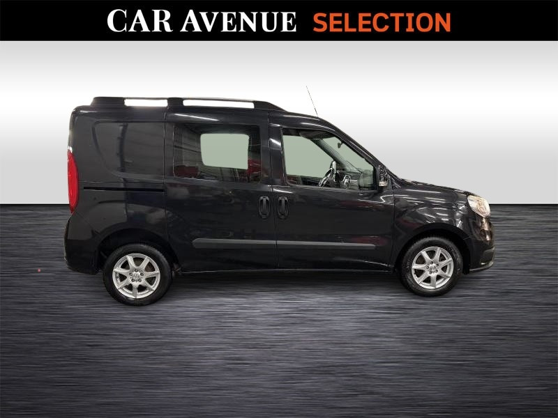 Occasion FIAT Doblo 1600 JTD 2015 BLACK 7990 € à Seraing