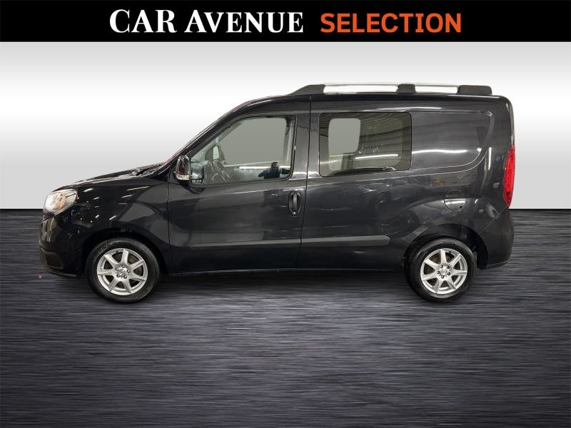 Occasion FIAT Doblo 1600 JTD 2015 BLACK 7990 € à Seraing
