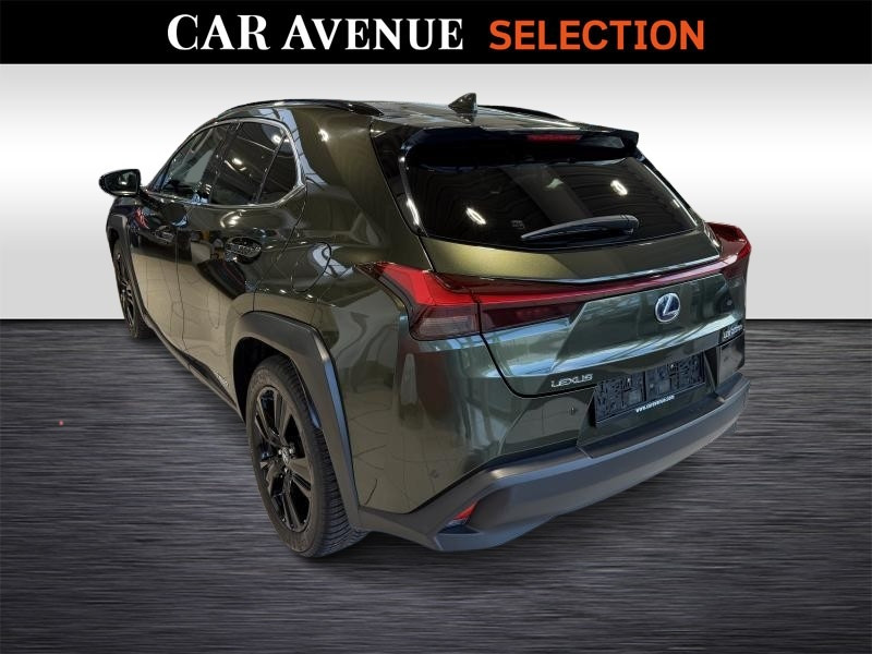 Occasion LEXUS UX 2.0 250h Black Line 2021 GREEN 23490 € à Wavre