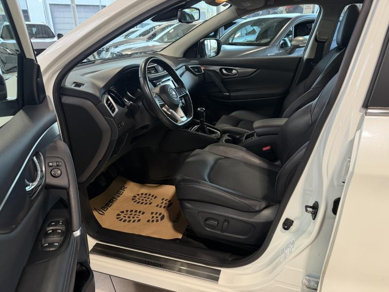 Occasion NISSAN Qashqai 1.6 TEKNA 2018 WHITE 13990 € à Wavre