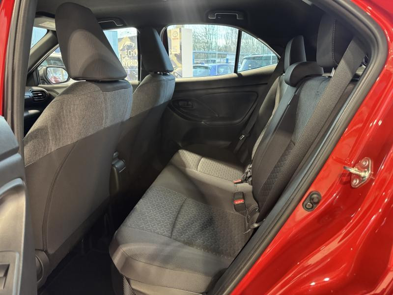 Occasion TOYOTA Yaris Cross Dynamic Plus 1.5 HSD 2023 RED 22490 € à Wavre