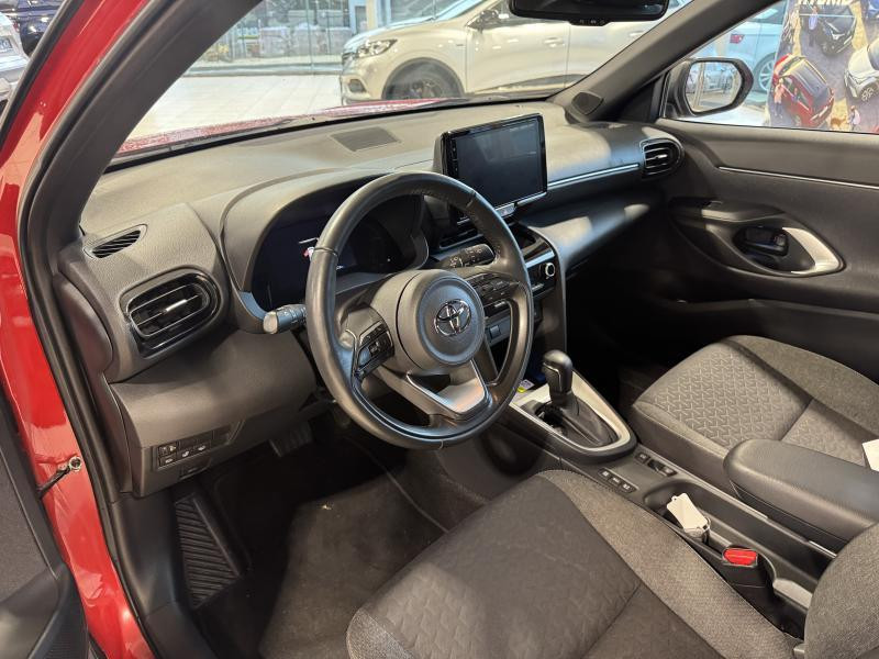 Occasion TOYOTA Yaris Cross Dynamic Plus 1.5 HSD 2023 RED 22490 € à Wavre