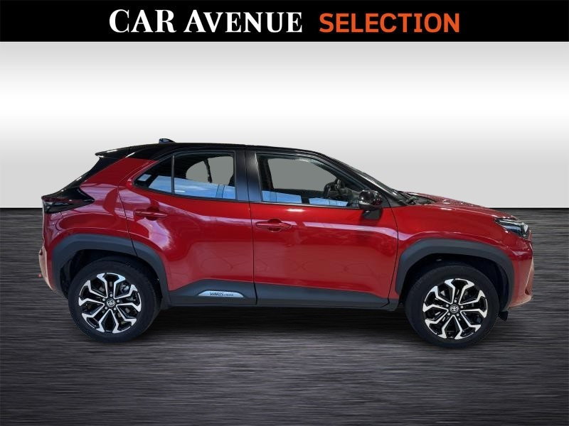 Occasion TOYOTA Yaris Cross Dynamic Plus 1.5 HSD 2023 RED 22490 € à Wavre