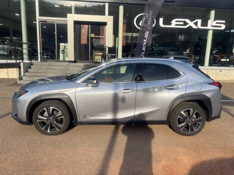Used LEXUS UX 300h  SILVER € 44999 in Wavre