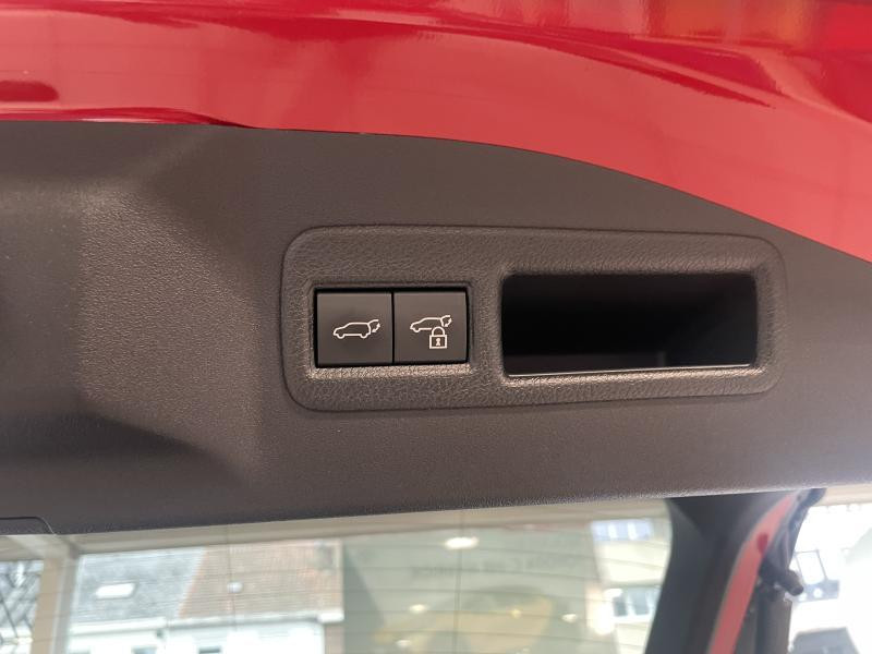 Occasion TOYOTA bZ4X EV 2WD Style 2025 RED 44490 € à Wavre