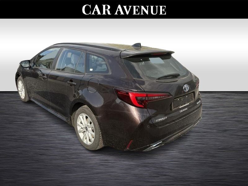 Occasion TOYOTA Corolla T/S Facelift Dynamic + Busines 2024 BROWN 28490 € à Wavre