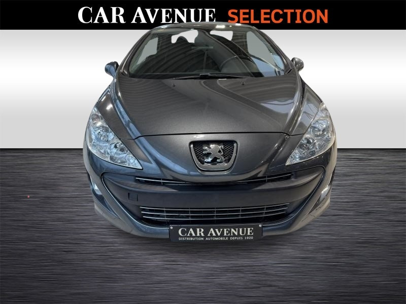 Used PEUGEOT 308 2.0 HDI CC 2009 GREY € 3600 in Wavre