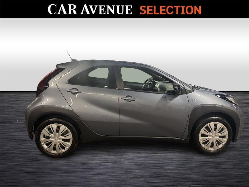 Used TOYOTA Aygo X X Play 1.0 VVT-i 2024 GREY € 15490 in Wavre