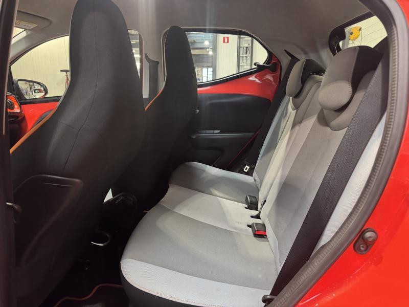 Used TOYOTA Aygo X-CITE 1.0 VVT-i 51kW 2015 ORANGE € 7250 in Wavre