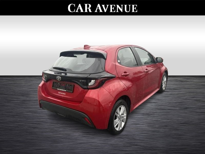 Used TOYOTA Yaris IV 2024 RED € 21490 in Wavre