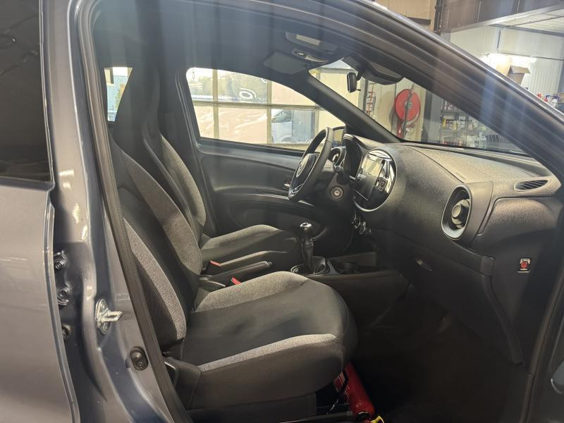 Used TOYOTA Aygo X X Play 1.0 VVT-i 2024 GREY € 15490 in Wavre