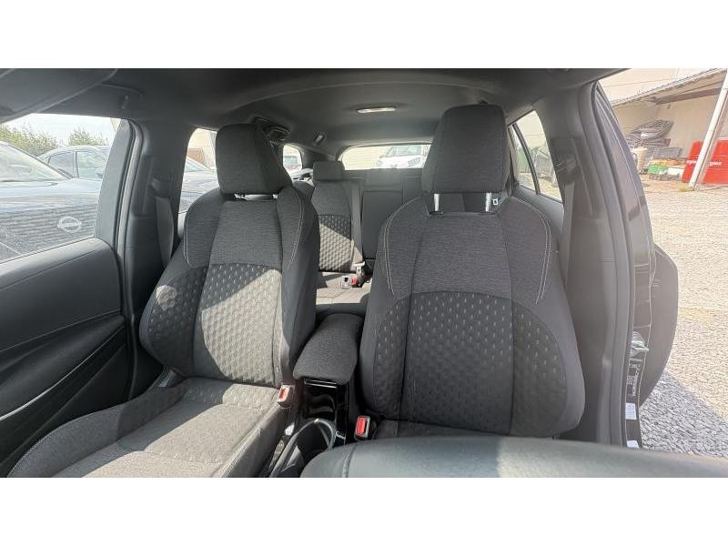 Used TOYOTA Corolla 1.8 Hybrid Touring Sport Dynamic 2024 BROWN € 28390 in Wavre