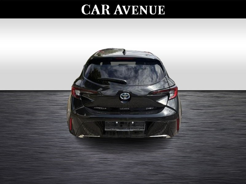 Used TOYOTA Corolla 1.8 Hybrid HB Style  BLACK € 34490 in Wavre