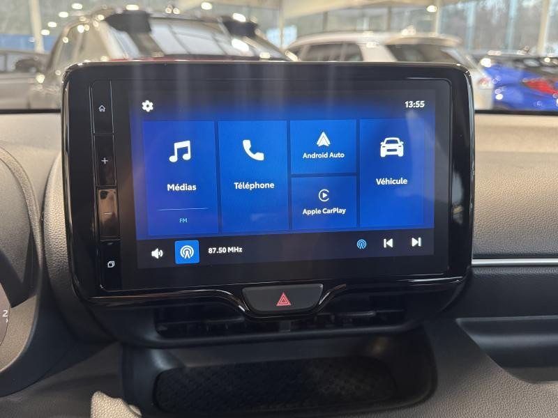 Used TOYOTA Yaris 1.5 Dynamic 1.5 HSD 2024 BLUE € 21990 in Wavre