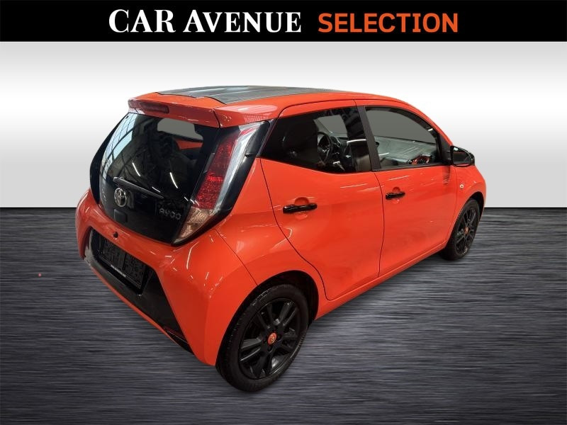 Used TOYOTA Aygo X-CITE 1.0 VVT-i 51kW 2015 ORANGE € 7250 in Wavre