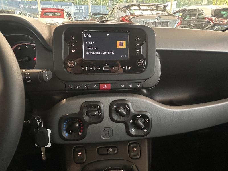 Used FIAT Panda 1.0 HYBRIDE City Life 2022 BLACK € 11190 in Wavre