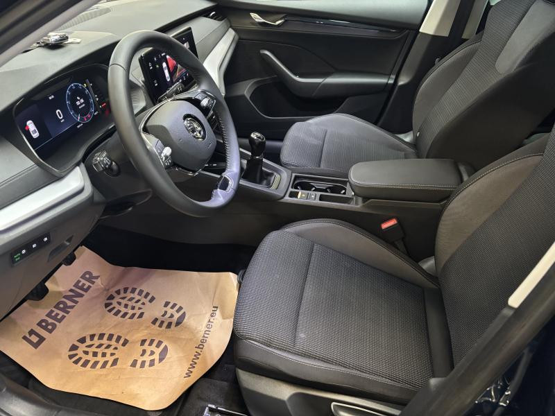 Occasion SKODA Octavia IV Ambition 2022 BLUE 19990 € à Seraing