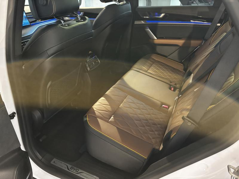 Occasion BYD Tang . TANG 2022 WHITE 44990 € à Seraing