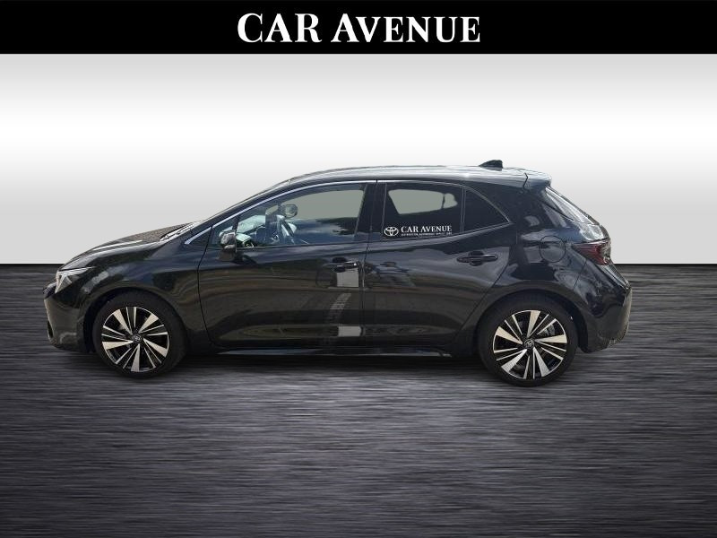Used TOYOTA Corolla 1.8 Hybrid HB Style  BLACK € 34490 in Wavre
