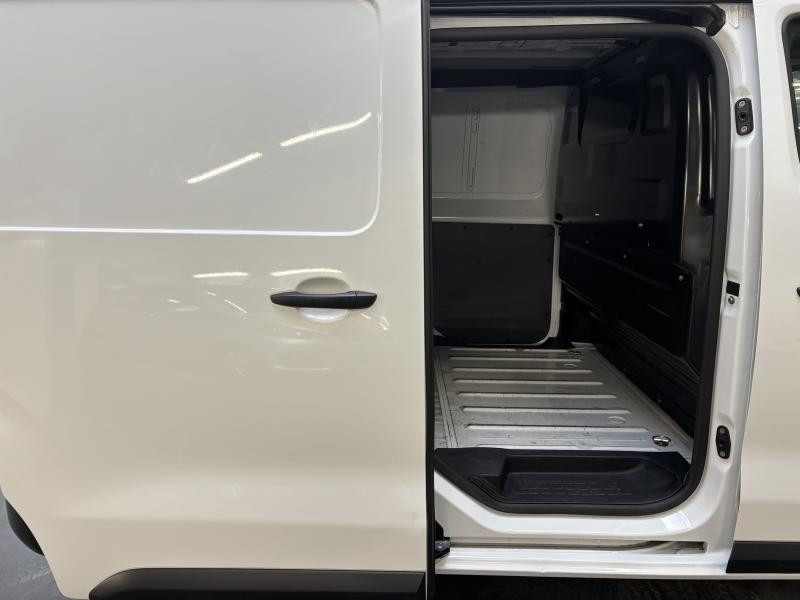 Used FIAT Scudo Fg 1.5 3PL Utulitaire 2022 WHITE € 15990 in Seraing