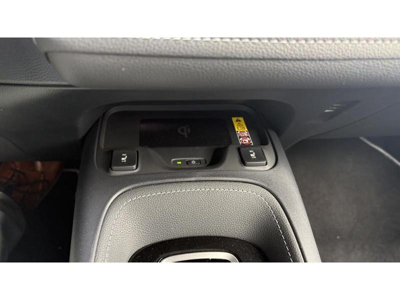 Used TOYOTA Corolla 1.8 Hybrid HB Style  BLACK € 34490 in Wavre