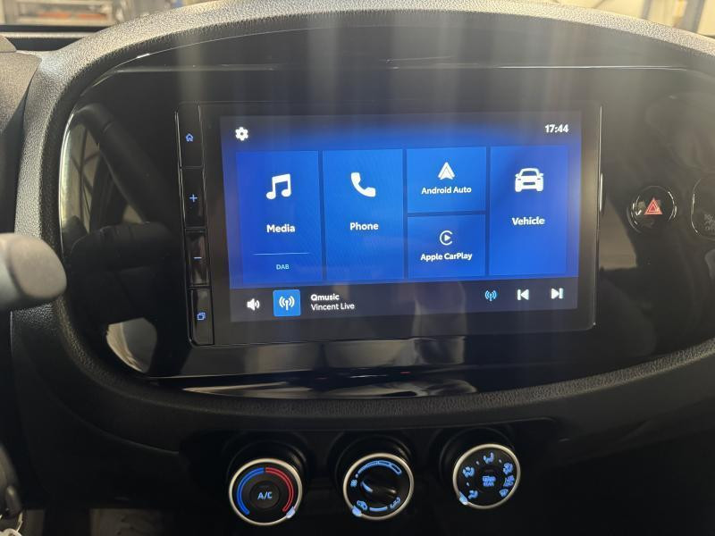 Used TOYOTA Aygo X X Play 1.0 VVT-i 2024 GREY € 15490 in Wavre