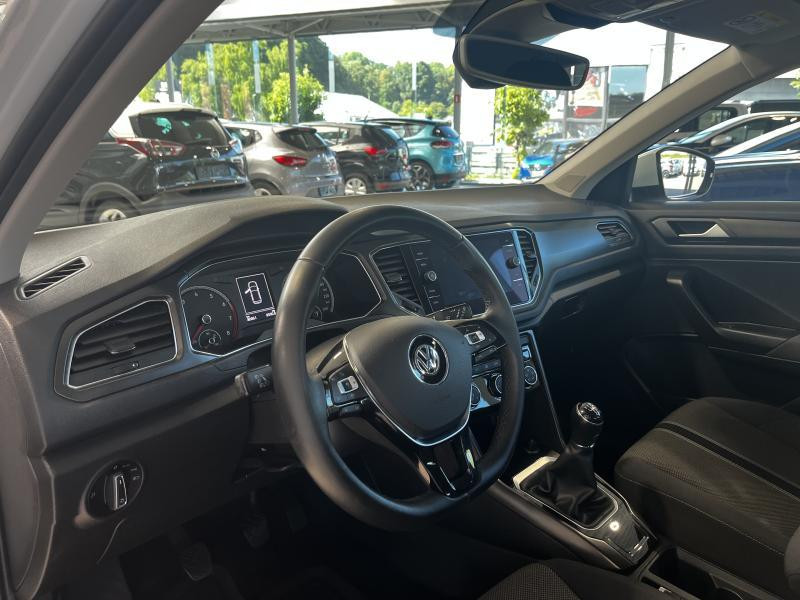 Used VOLKSWAGEN T-Roc Style 1.0 TSI 81kW 2020 WHITE € 17890 in Wavre