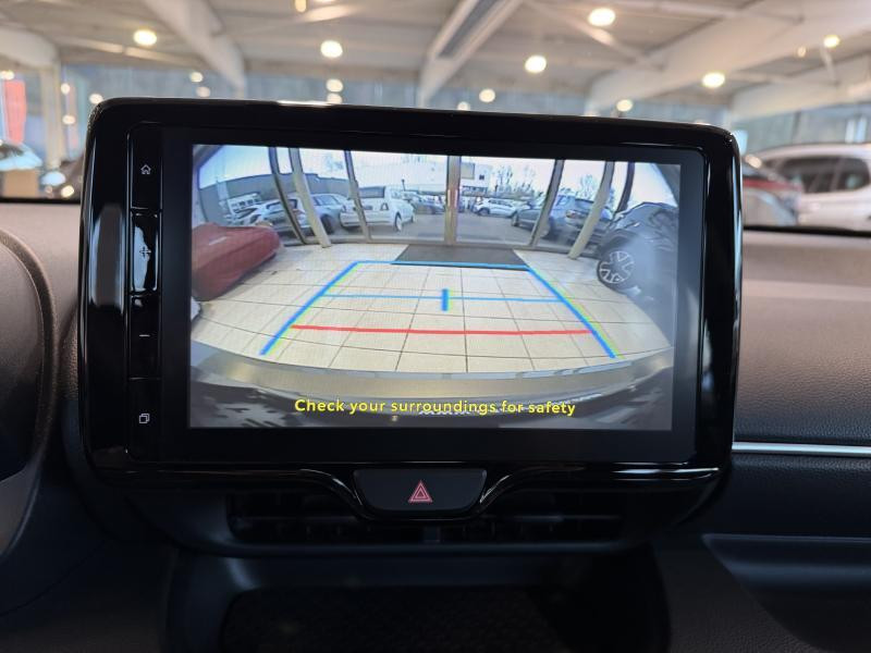 Used TOYOTA Yaris 1.5 Dynamic 1.5 HSD 2024 BRONZE € 21990 in Wavre