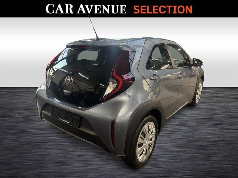 Used TOYOTA Aygo X X Play 1.0 VVT-i 2024 GREY € 15490 in Wavre