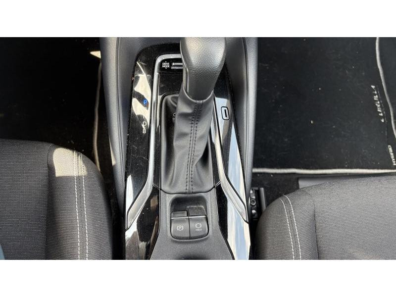 Used TOYOTA Corolla 1.8 Hybrid Touring Sport Dynamic 2024 GREY € 27190 in Wavre