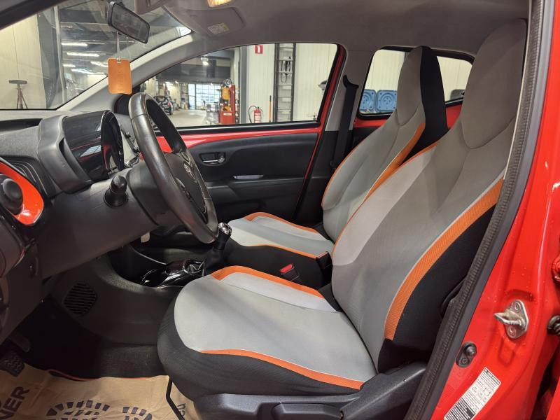 Used TOYOTA Aygo X-CITE 1.0 VVT-i 51kW 2015 ORANGE € 7250 in Wavre
