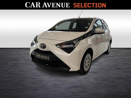 Occasion TOYOTA Aygo 1.0 x-play2 2021 WHITE 11 600 € à Wavre
