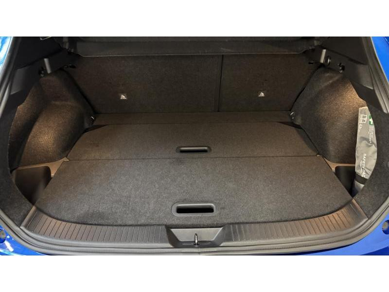 Used NISSAN Qashqai 1.3 158 AUTOMATIQUE Connecta 2022 BLUE € 22990 in Seraing