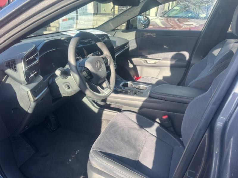 Occasion LEXUS RZ300e Privilege RZ300e Privilege  GREY 56329 € à Wavre