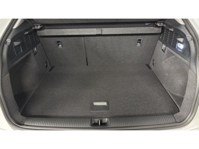 Occasion AUDI Q2 S line 2023 WHITE 22990 € à Seraing