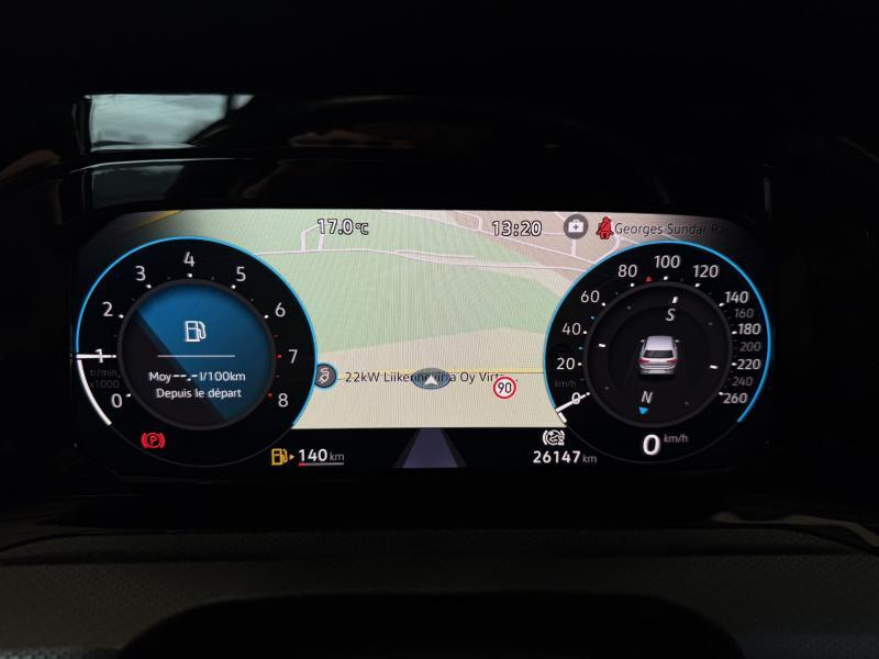 Used VOLKSWAGEN Golf 1.5 VIII Active 2022 GREY € 21990 in Wavre