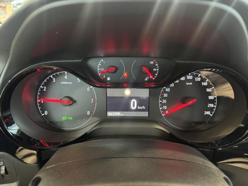 Used OPEL Corsa 1.2 ESS F Edition 2020 RED € 11290 in Wavre