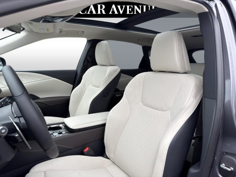 Used LEXUS RX Privilege line  GREY € 84850 in Waterloo