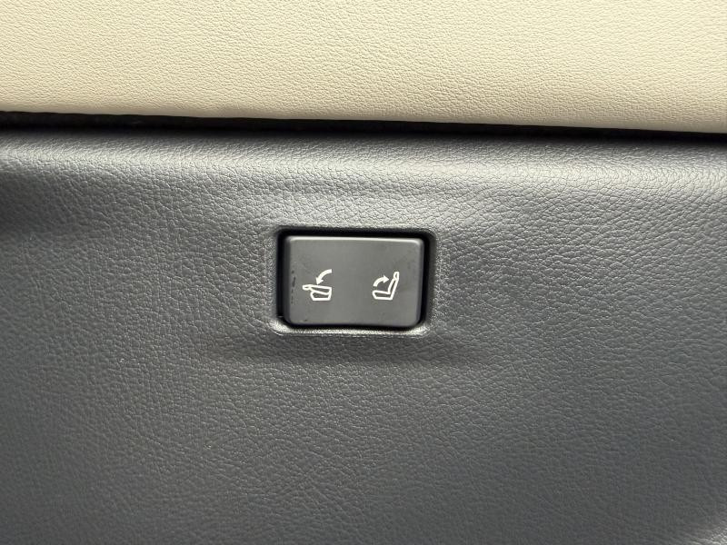 Used LEXUS RX Privilege line  GREY € 84850 in Waterloo