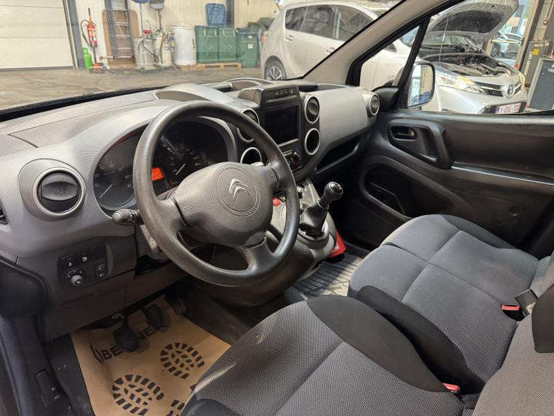 Used CITROEN Berlingo III 2017 BLACK € 10490 in Wavre